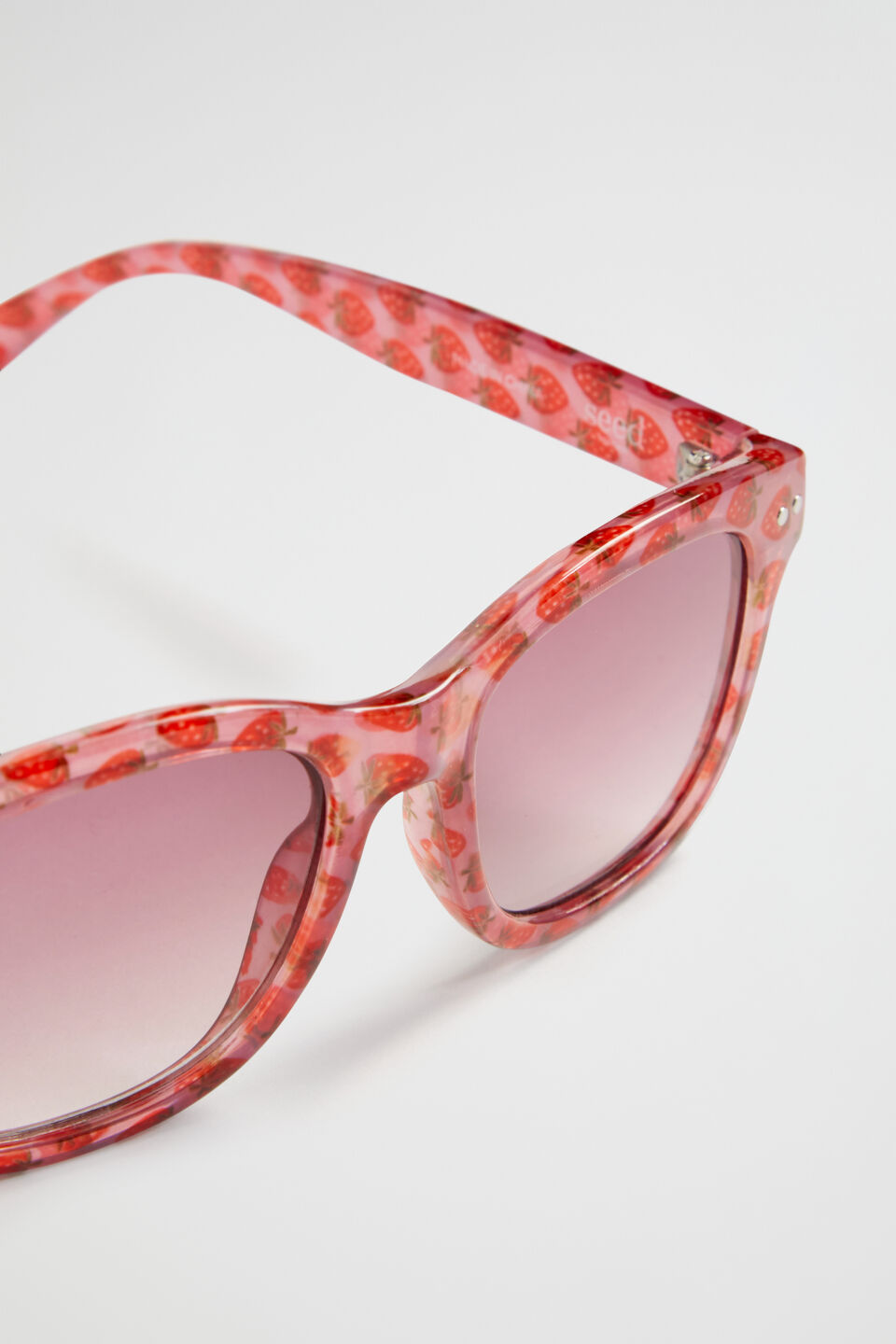 Strawberry Print Waymax Sunglasses  Multi