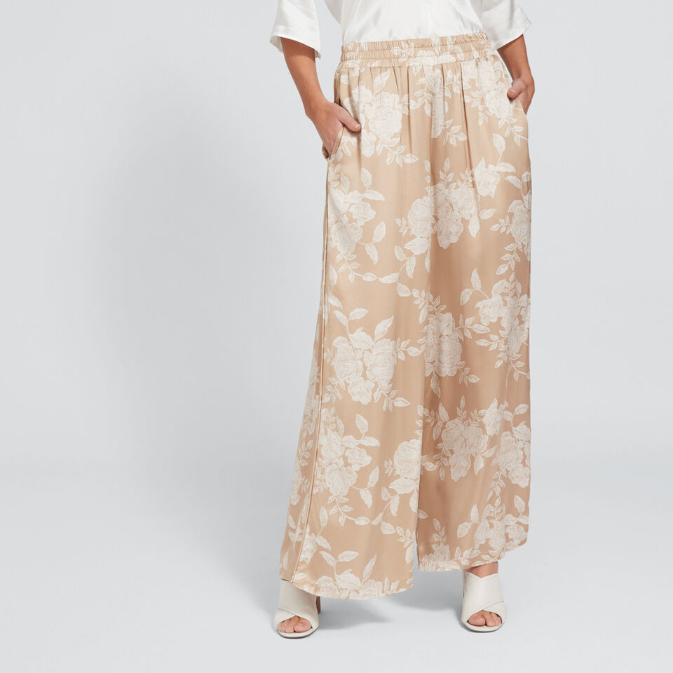 Relaxed Floral Pant  