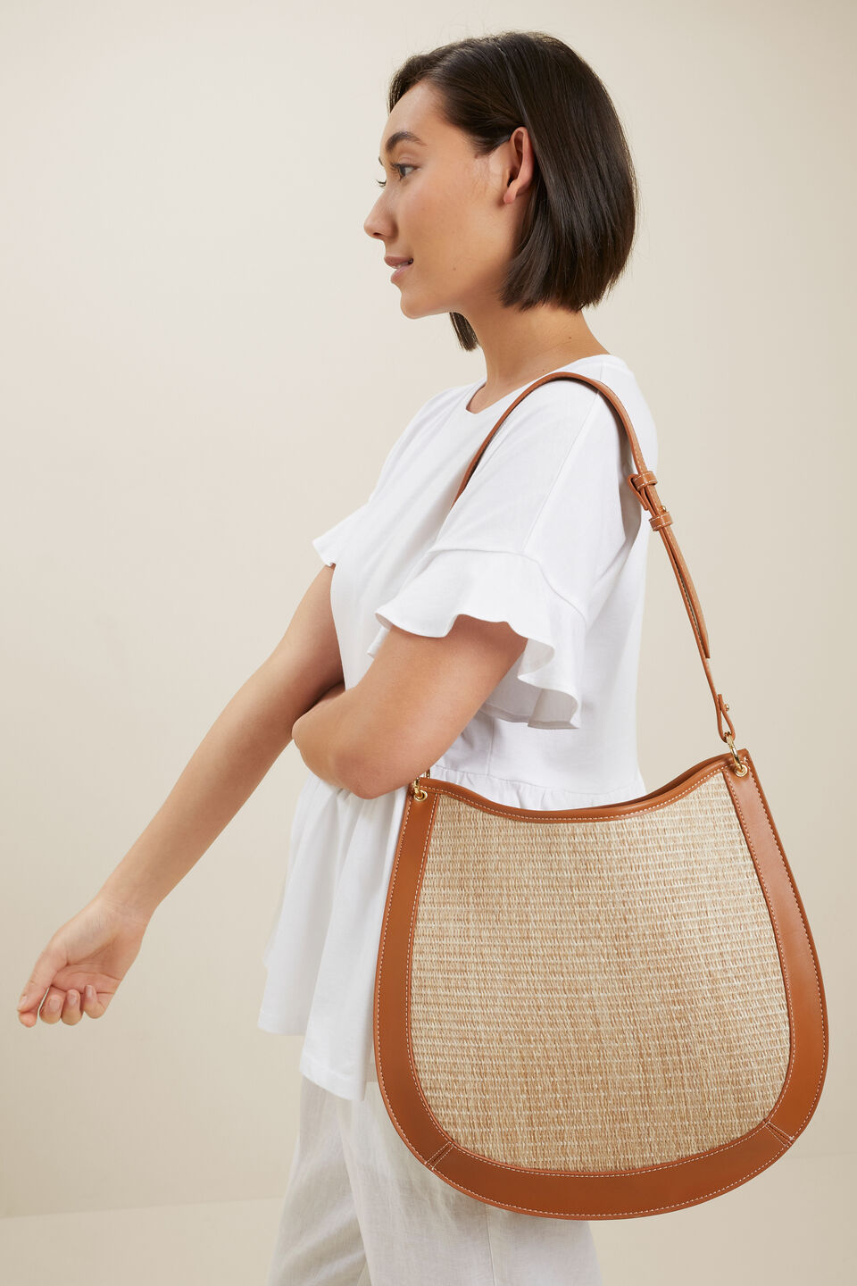 Straw Shoulder Bag  Tan