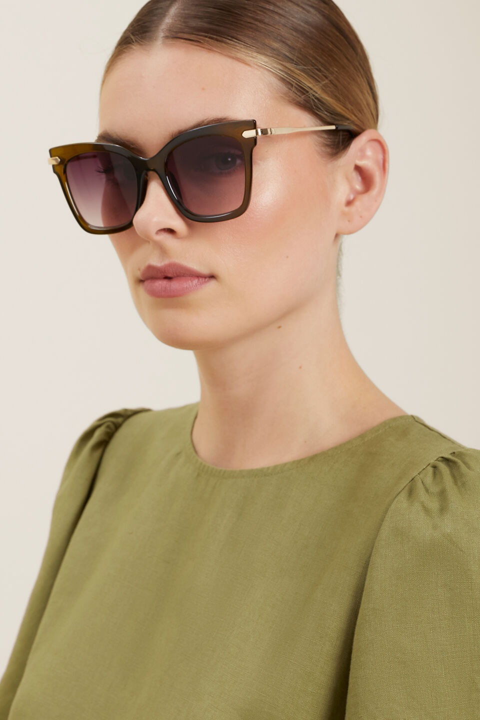 Natalie D Frame Sunglasses  Sage Green