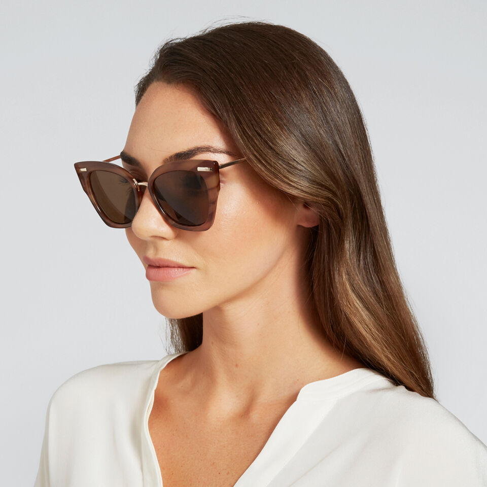 Taylor D-Frame Sunglasses  