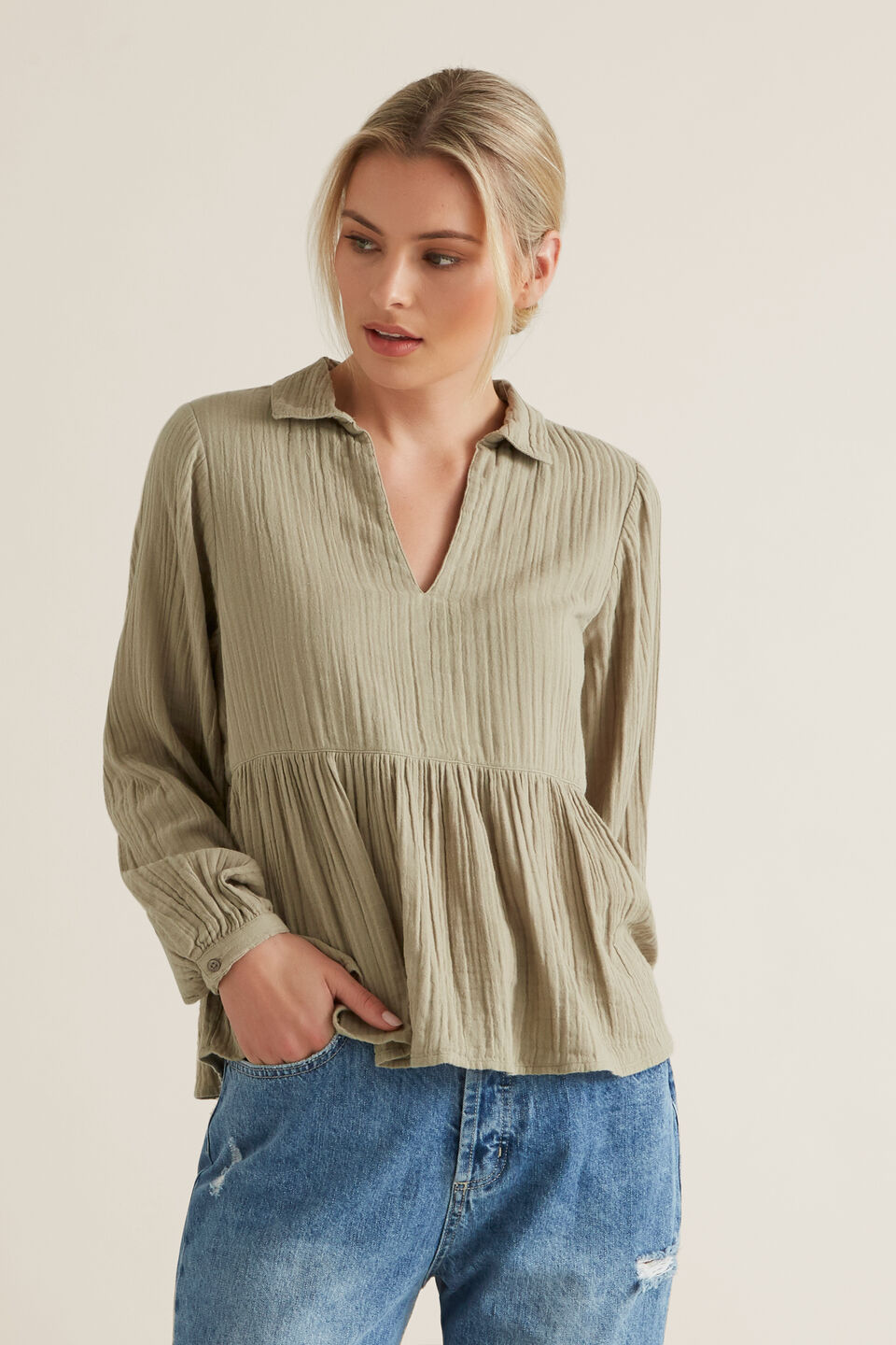 Textured Flowy Blouse  