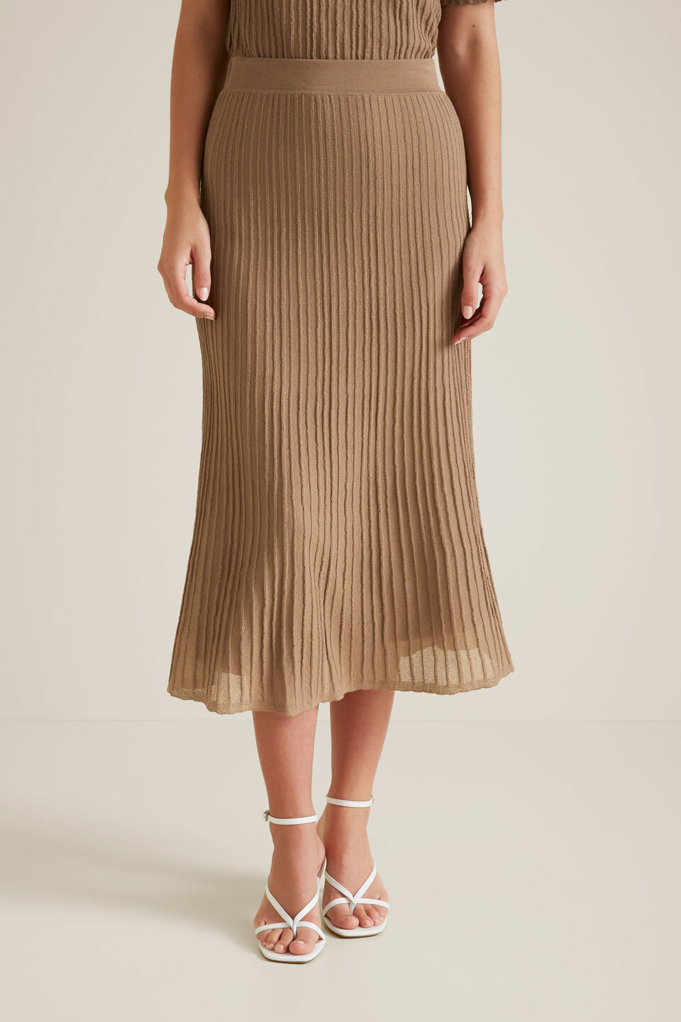Pleated Knit Skirt  