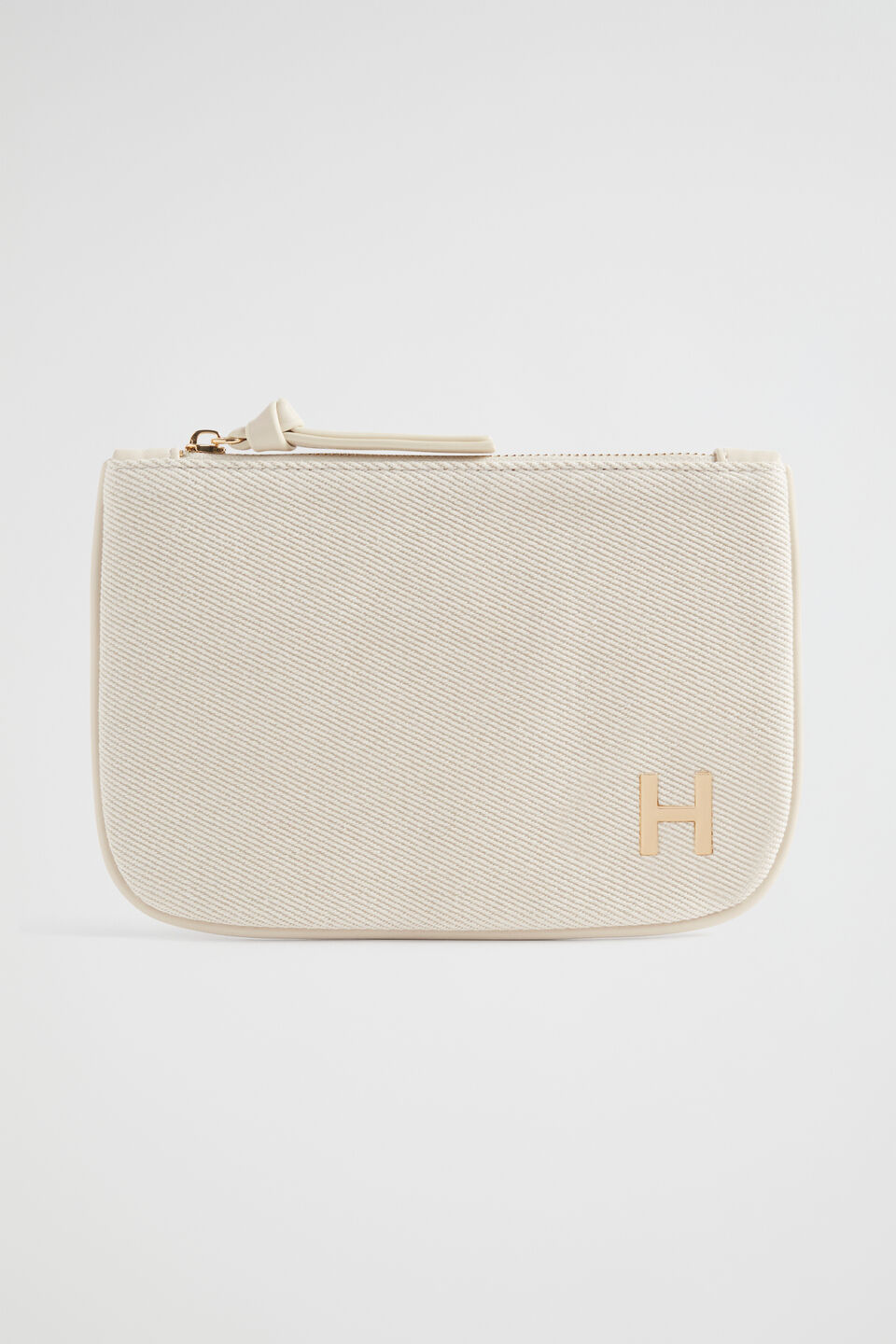 Initial Pouch  H