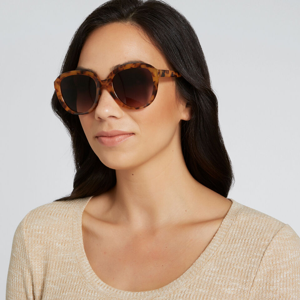 Jane D Frame Sunglasses  