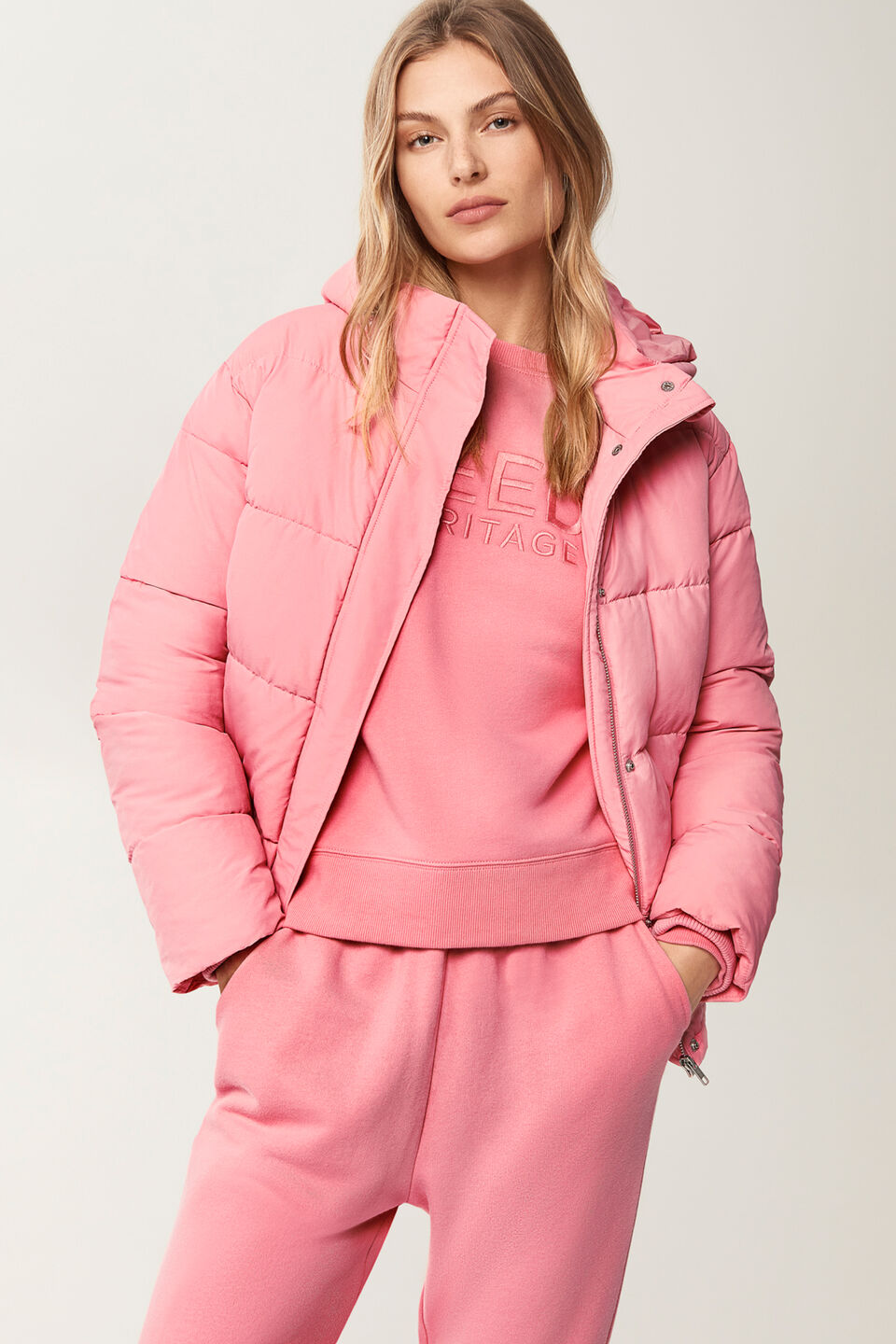 Core Puffer Jacket  Bubblegum Pink