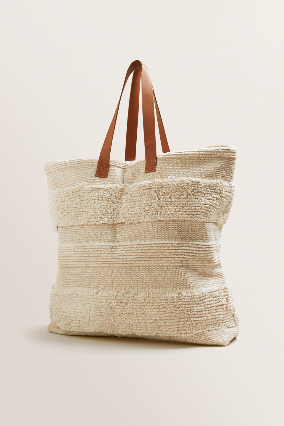 Oversized Textured Tote  4