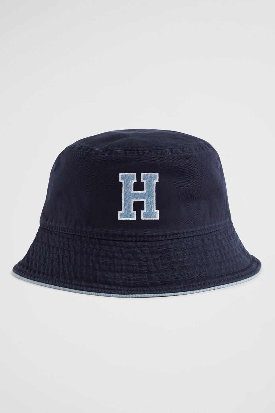 Initial Emb Bucket Hat  H
