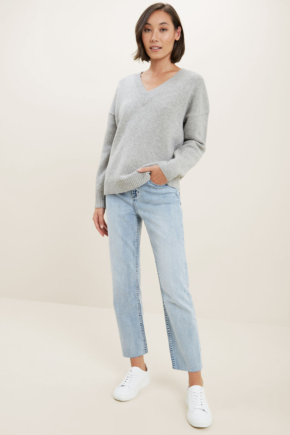V Neck Wool Sweater  Cool Grey Marle