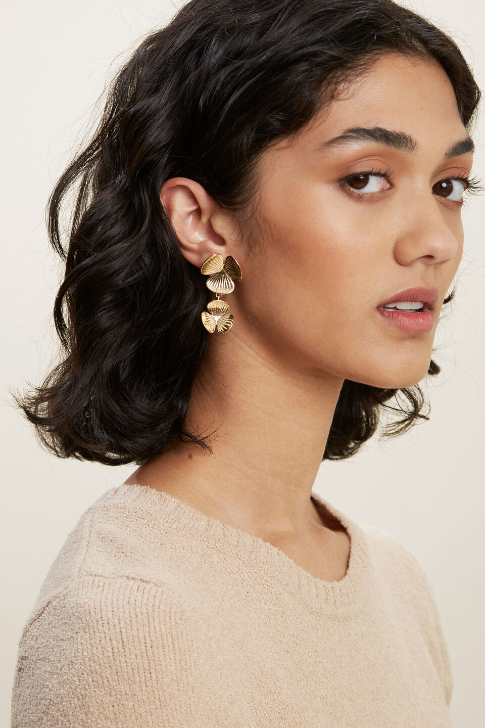 Flower Drop Earrings  Gold
