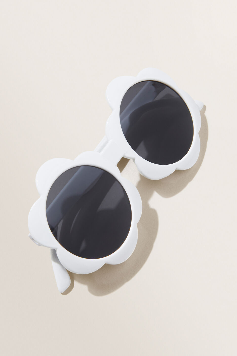Daisy Sunglasses  White