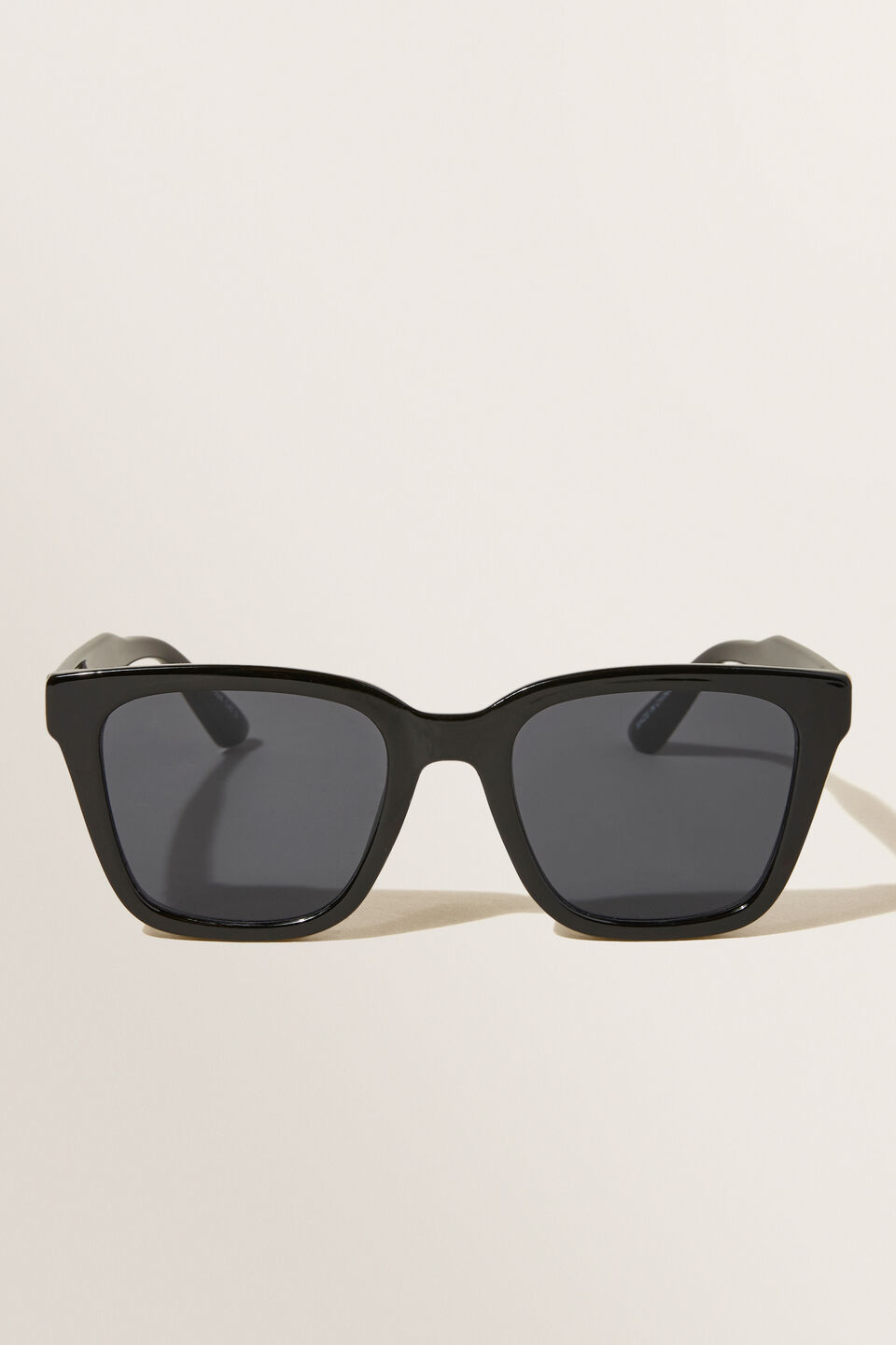 Danielle D Frame Sunglasses  Black