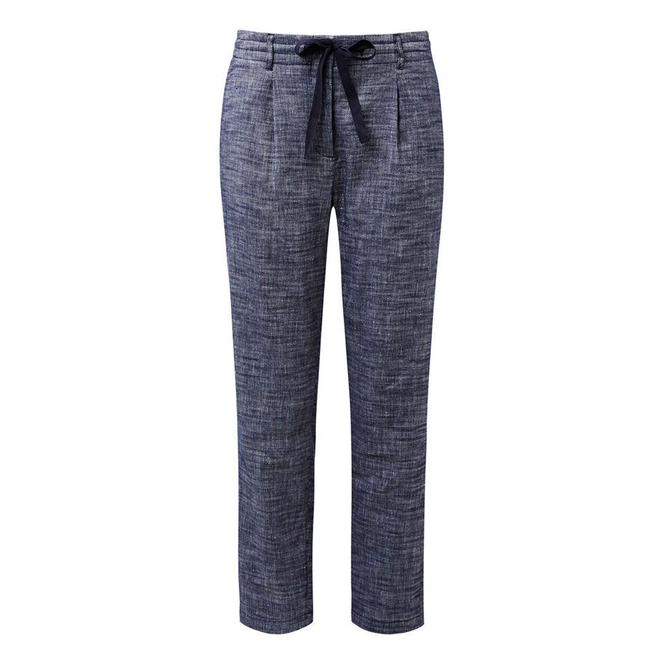 Tapered Textured Pant  