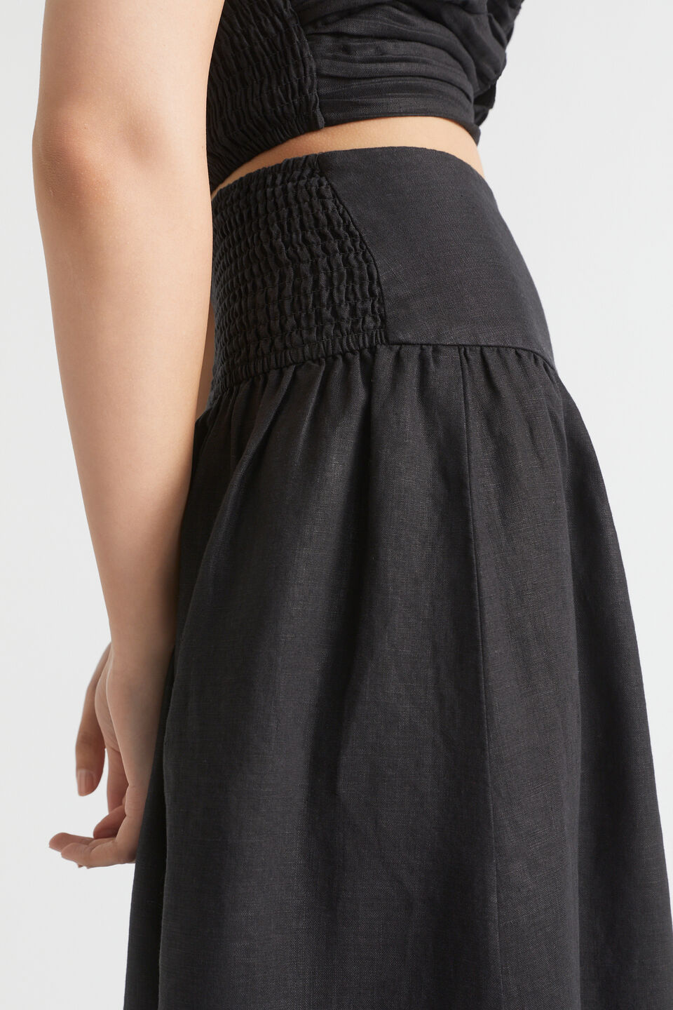 Core Linen Gathered Maxi Skirt  Black