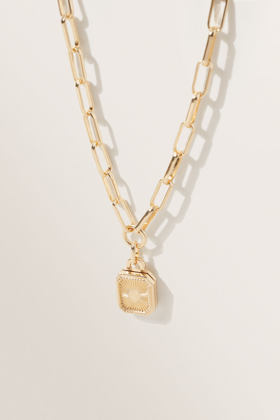 Chain Locket Necklace  Gold