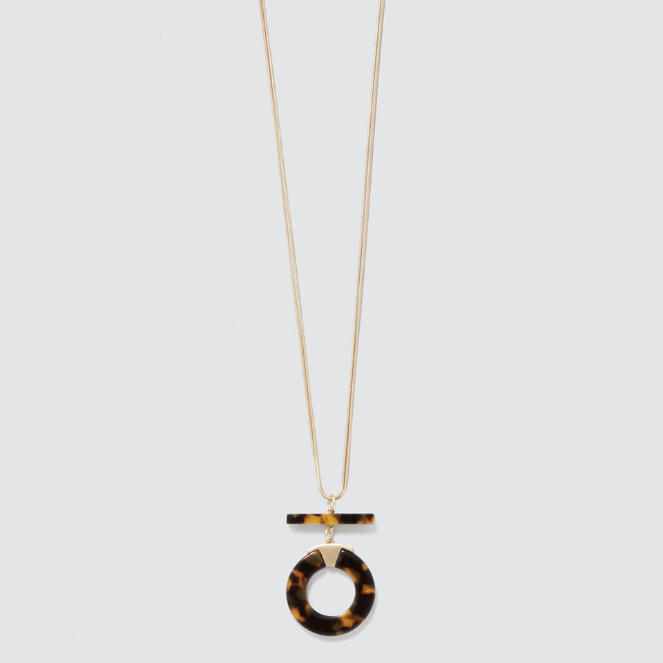Circle Tort Necklace  