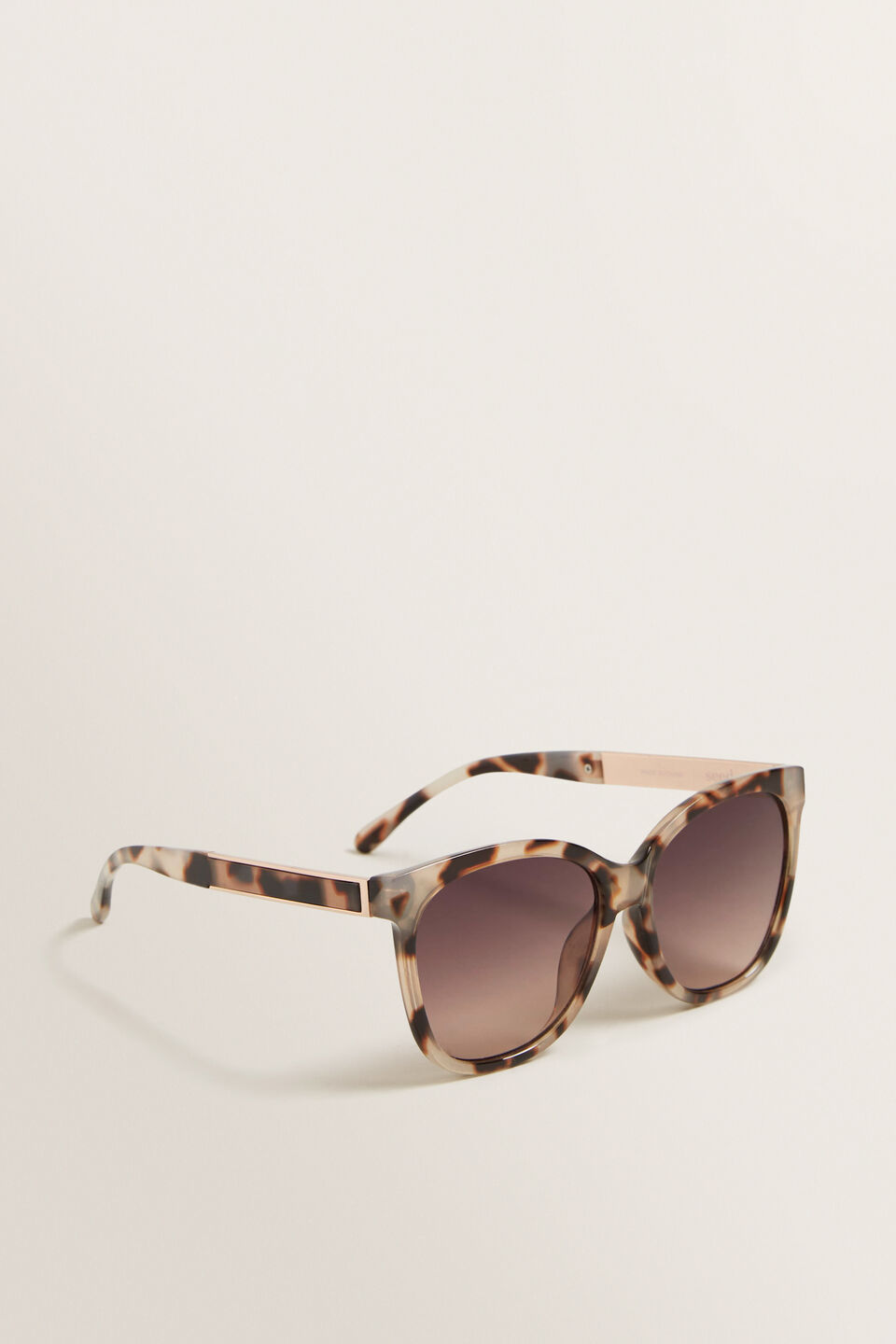 Willow D-Frame Sunglasses  