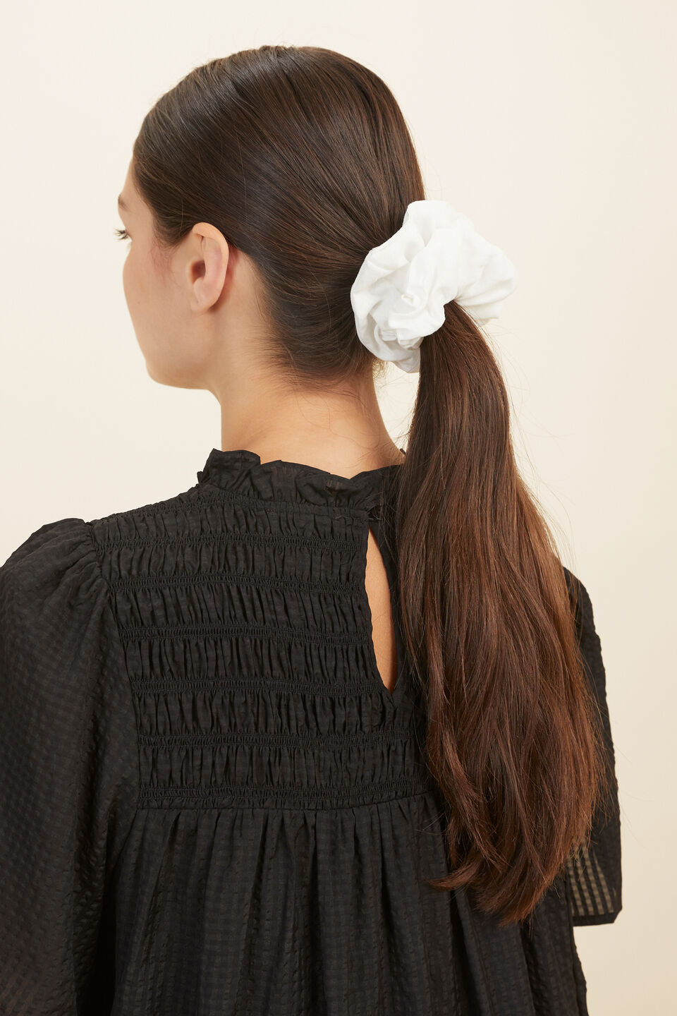 Linen Scrunchie  Cloud Cream