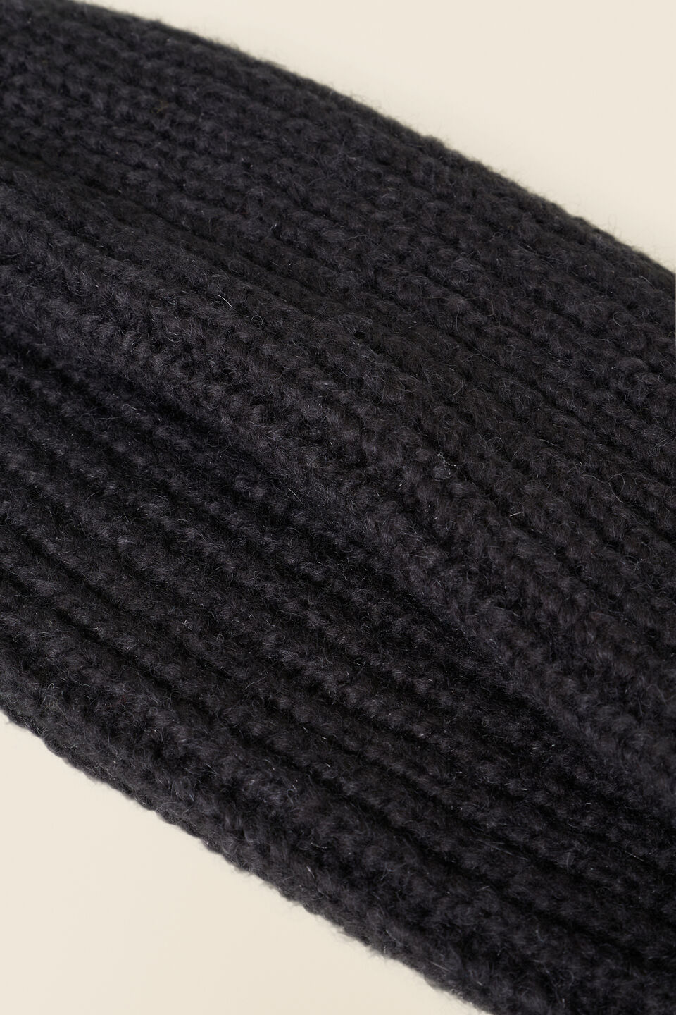 Chunky Knit Snood  Black