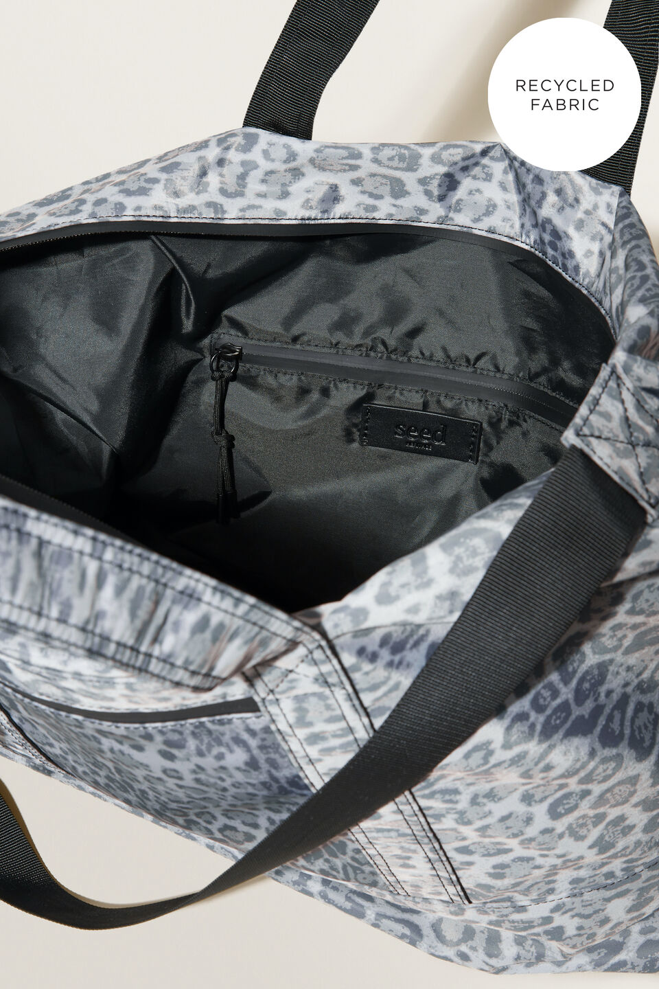Recycled Travel Bag  Grey Ocelot