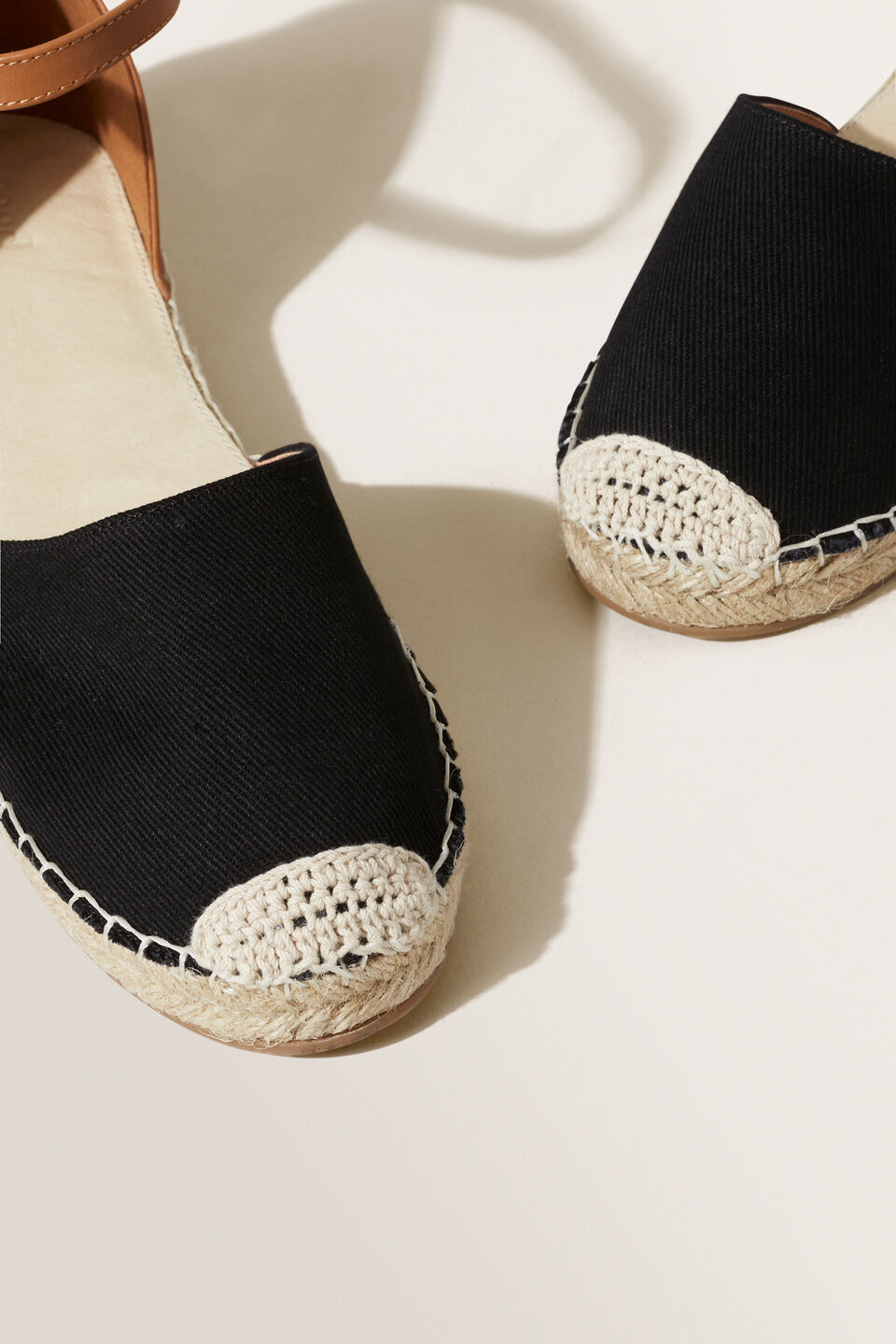 Bella Flat Espadrille  Black Tan