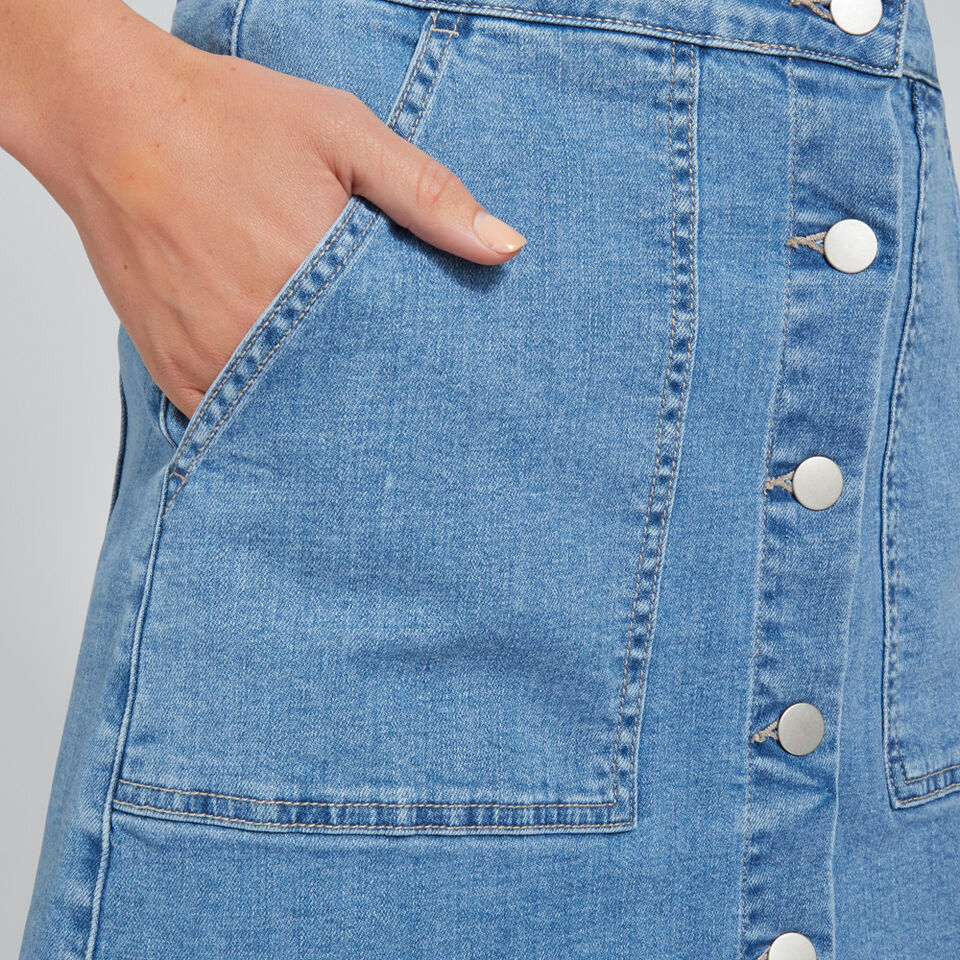 Patch Pocket Denim Mini  