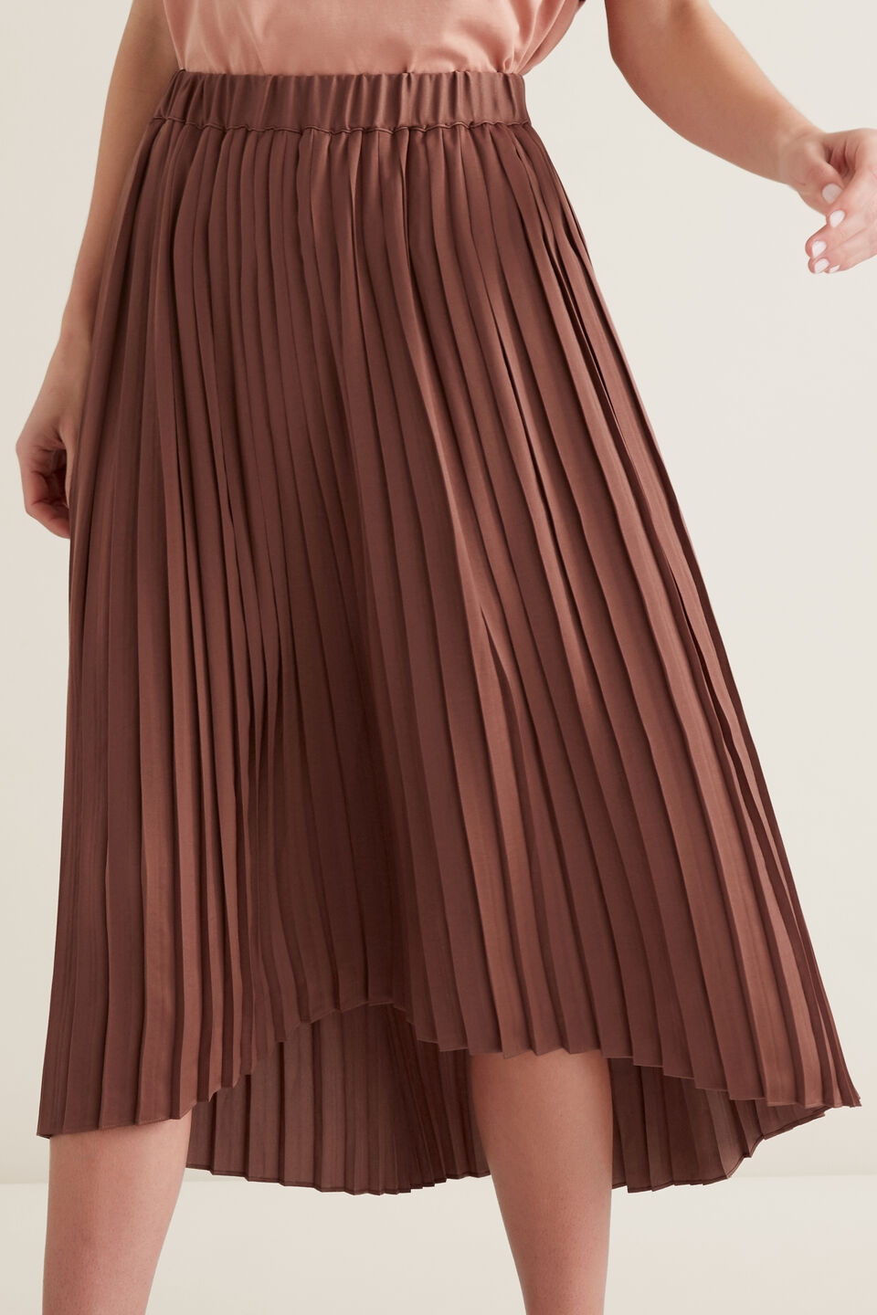 Hi-Lo Pleated Skirt  