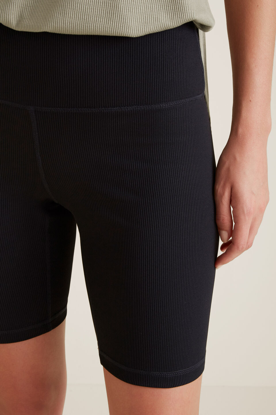 Leisure Rib Bike Short  Black