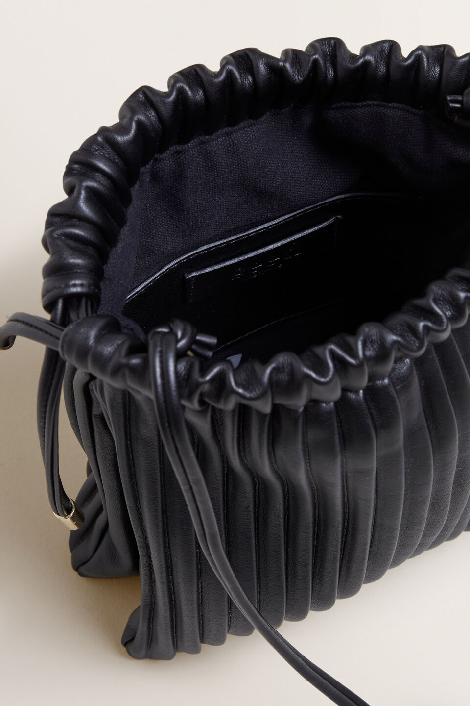 Pleat Sling  