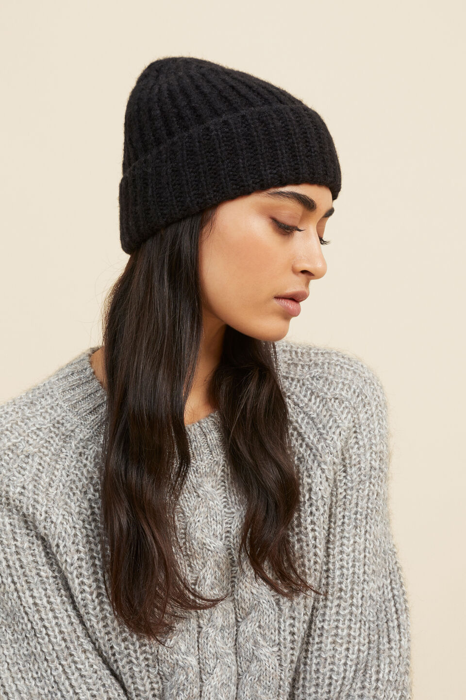 Chunky Knit Turnup Beanie  Black