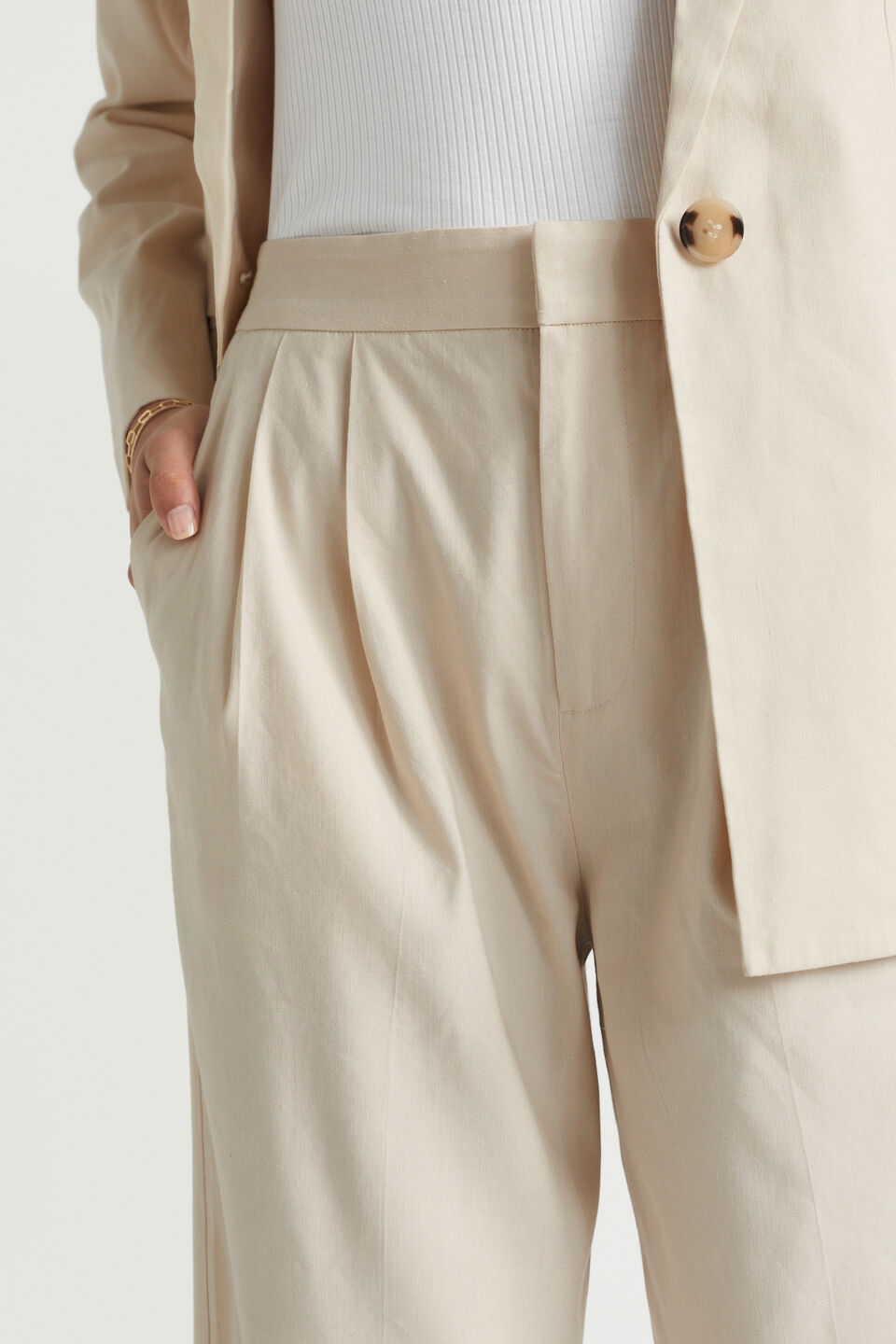 Manstyle Pleat Front Pant  Magnolia