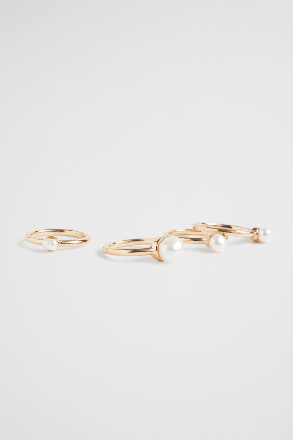 Pearl Ring Set  Gold