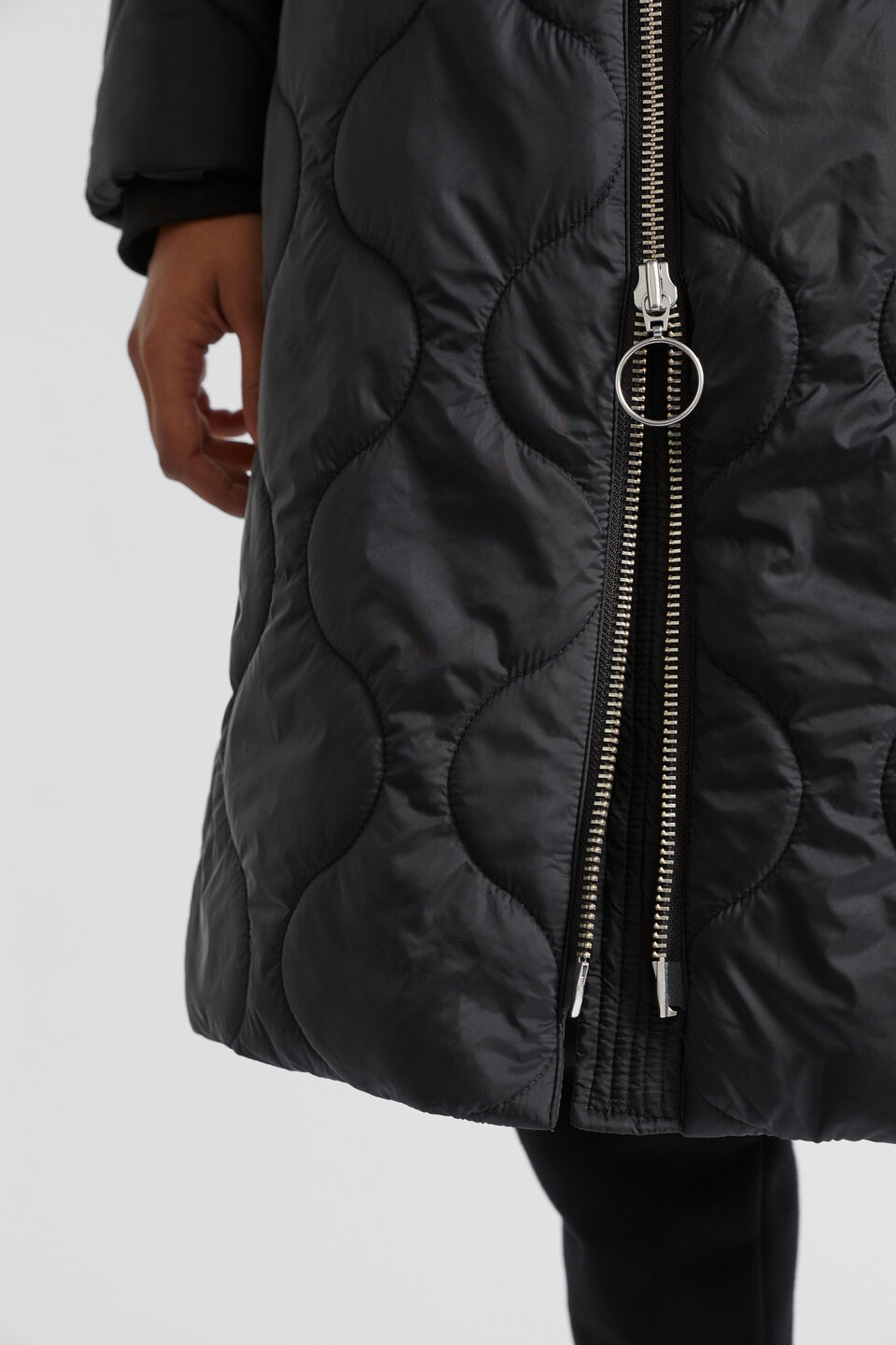 A Line Puffer Jacket  Black