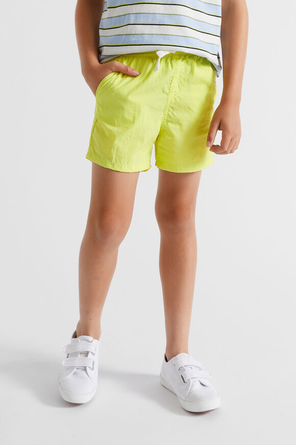 Tech Short  Limeade  hi-res