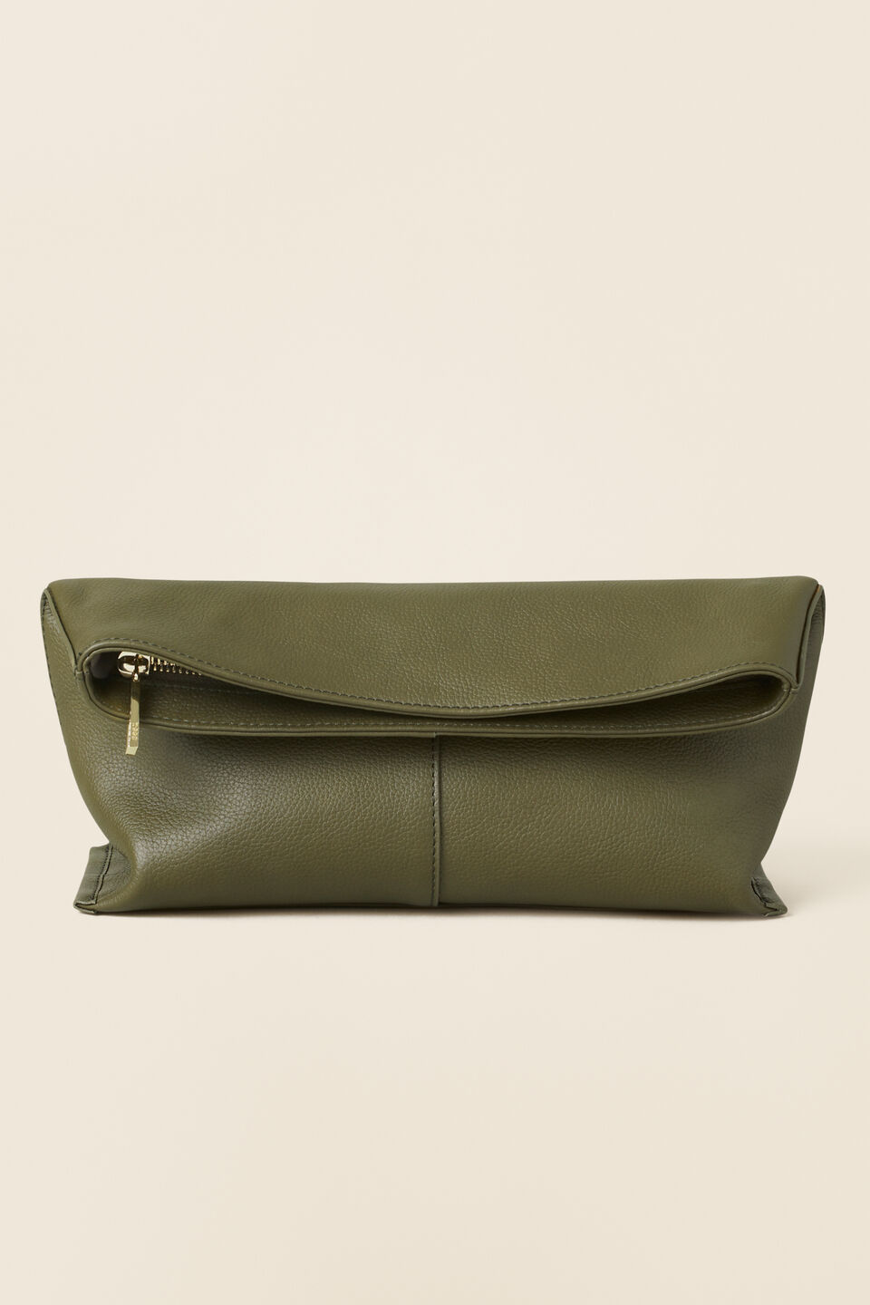 Leather Relaxed Clutch  Woodland Green