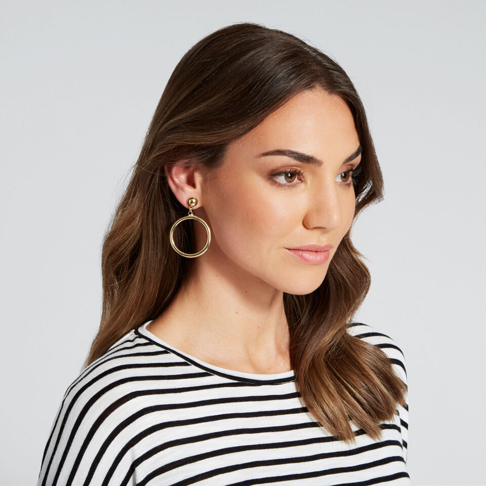 Circle Hoop Earrings  9