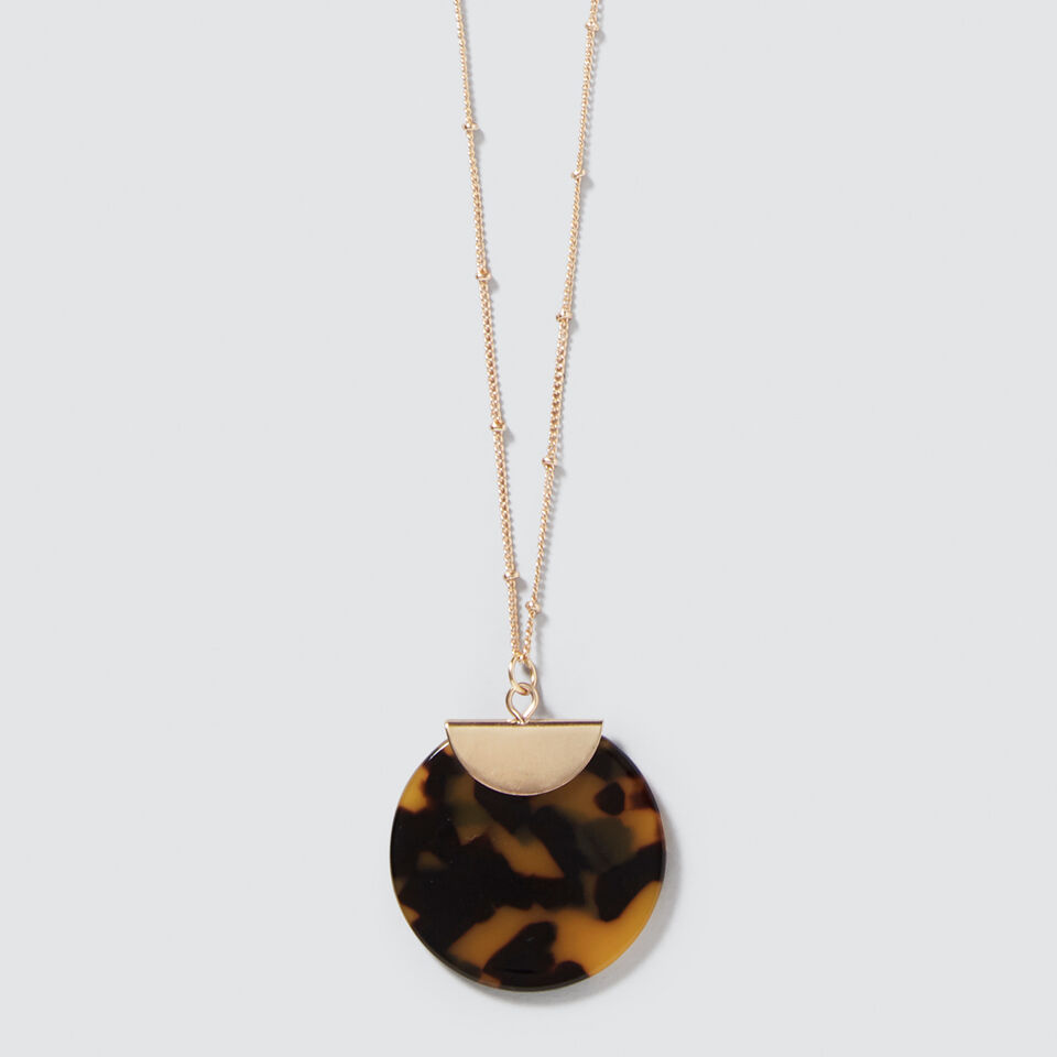 Tort Pendant Necklace  