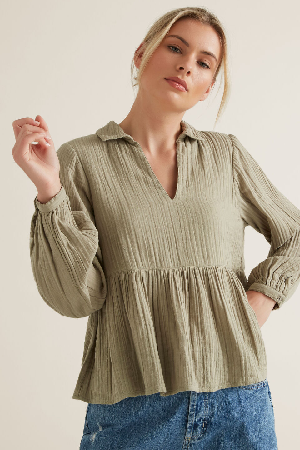 Textured Flowy Blouse  