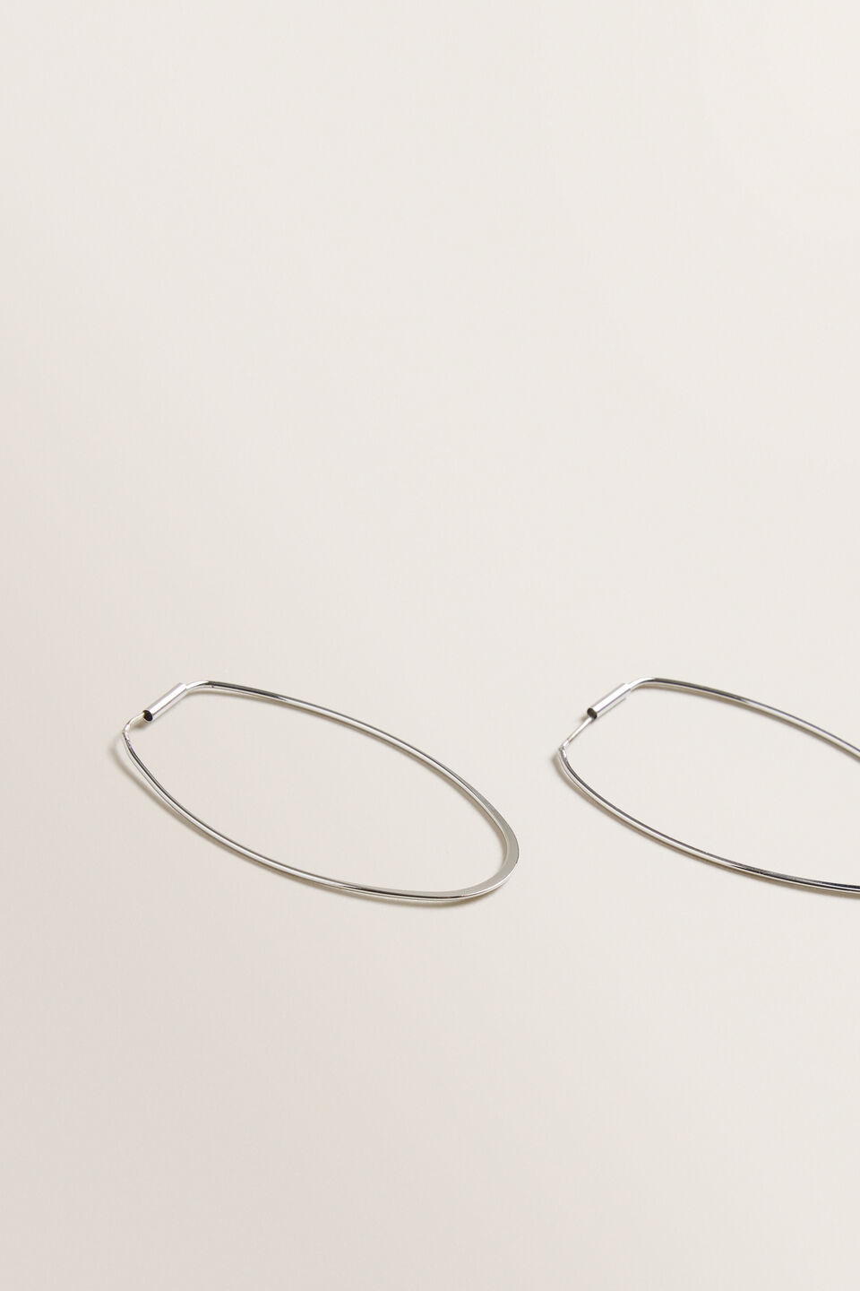 Oval Hoops  