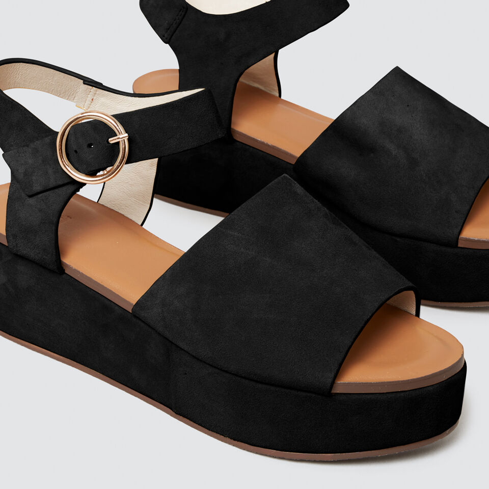 Eva Flatform  