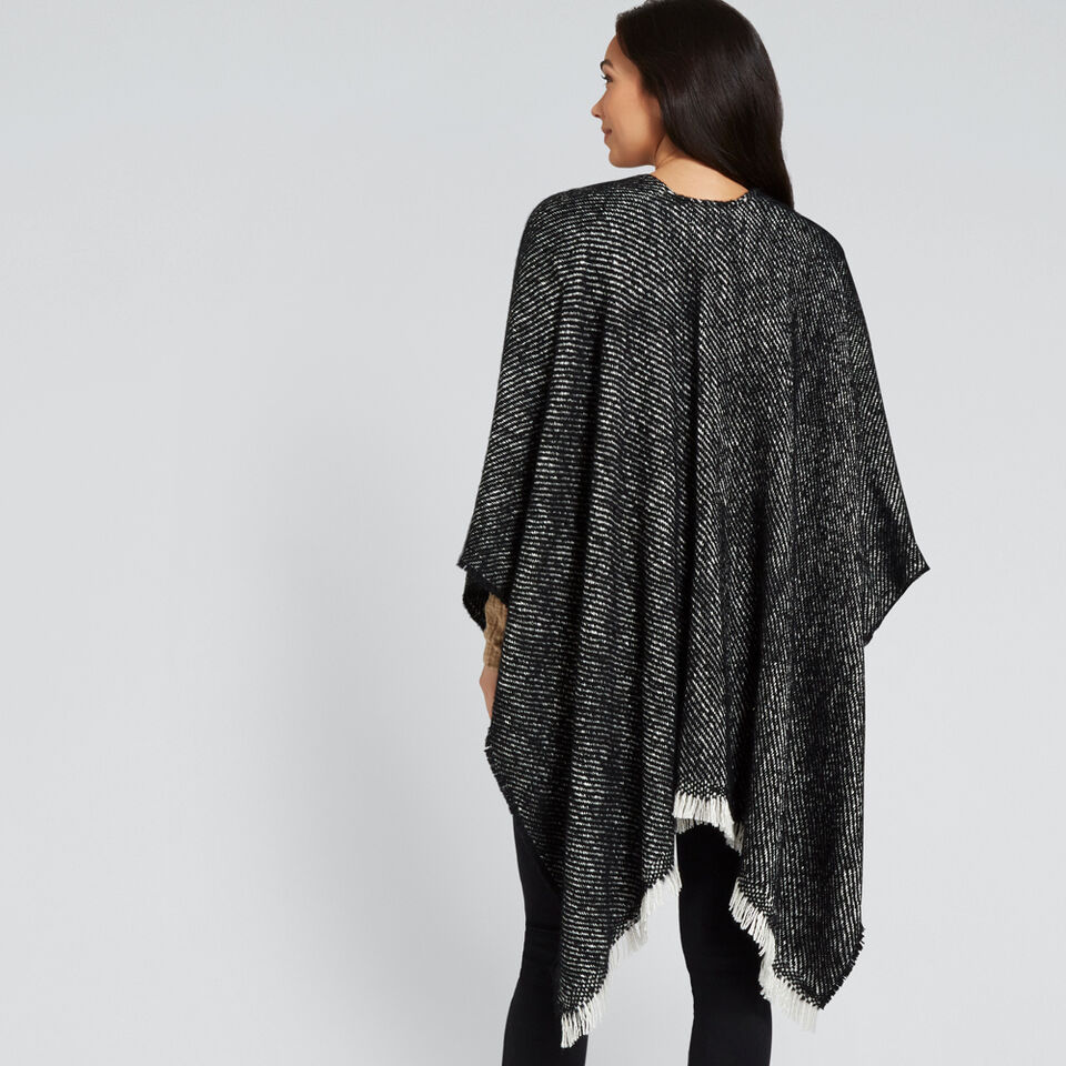 Fringe Edge Knit Poncho  