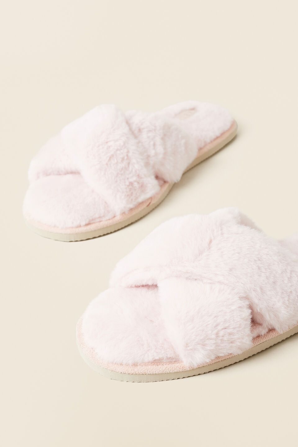 Crossover Slippers  Pale Pink