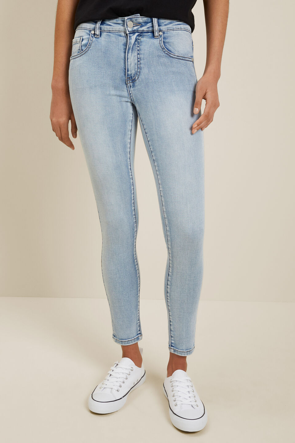 Core Skinny Jean  Light Sky Denim