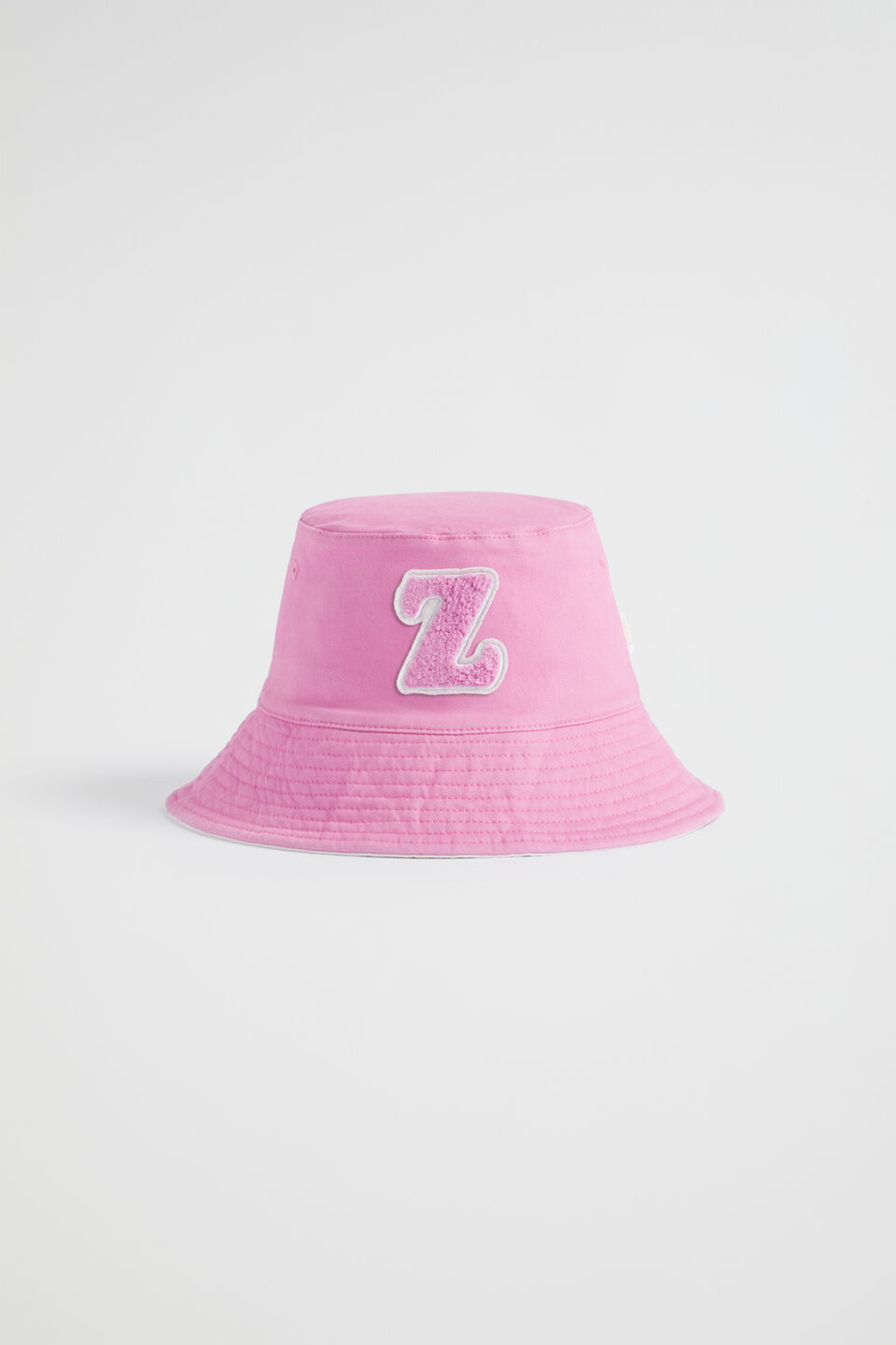 Reversible Initial Bucket Hat  Z