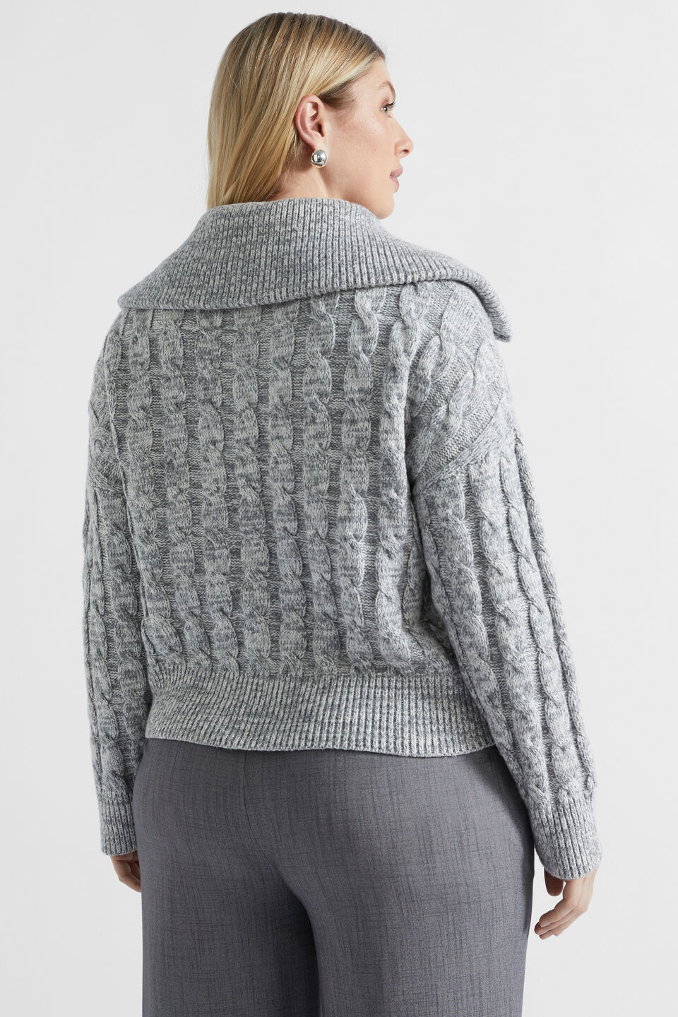 Cotton Blend Twist Cable Knit  Wolf Marle