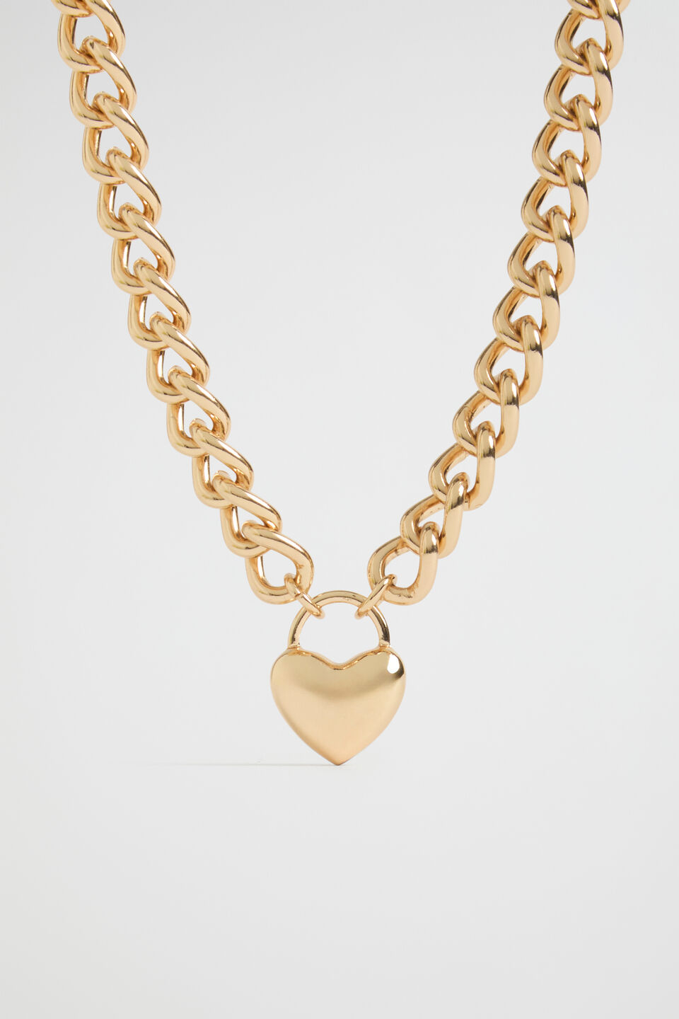 Heart Pendant Chain Necklace  Gold