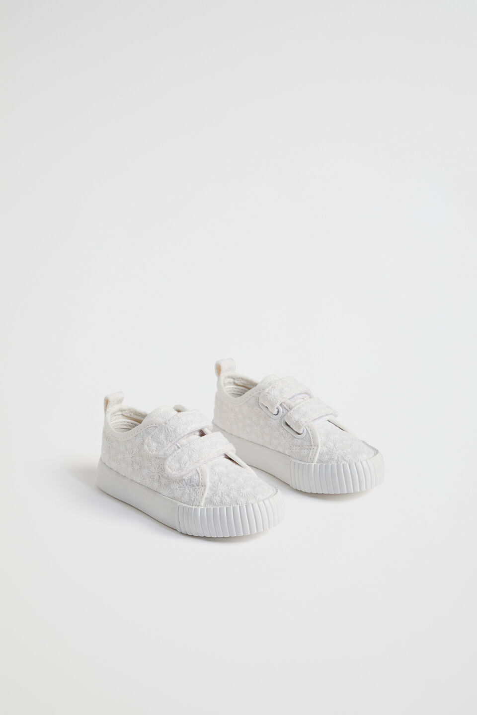 Mini Broderie Sneaker  White