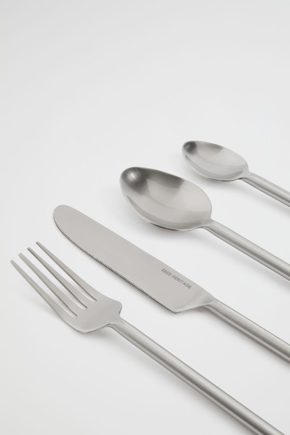 Apollo Cutlery Set Of 16  Brushed Silver