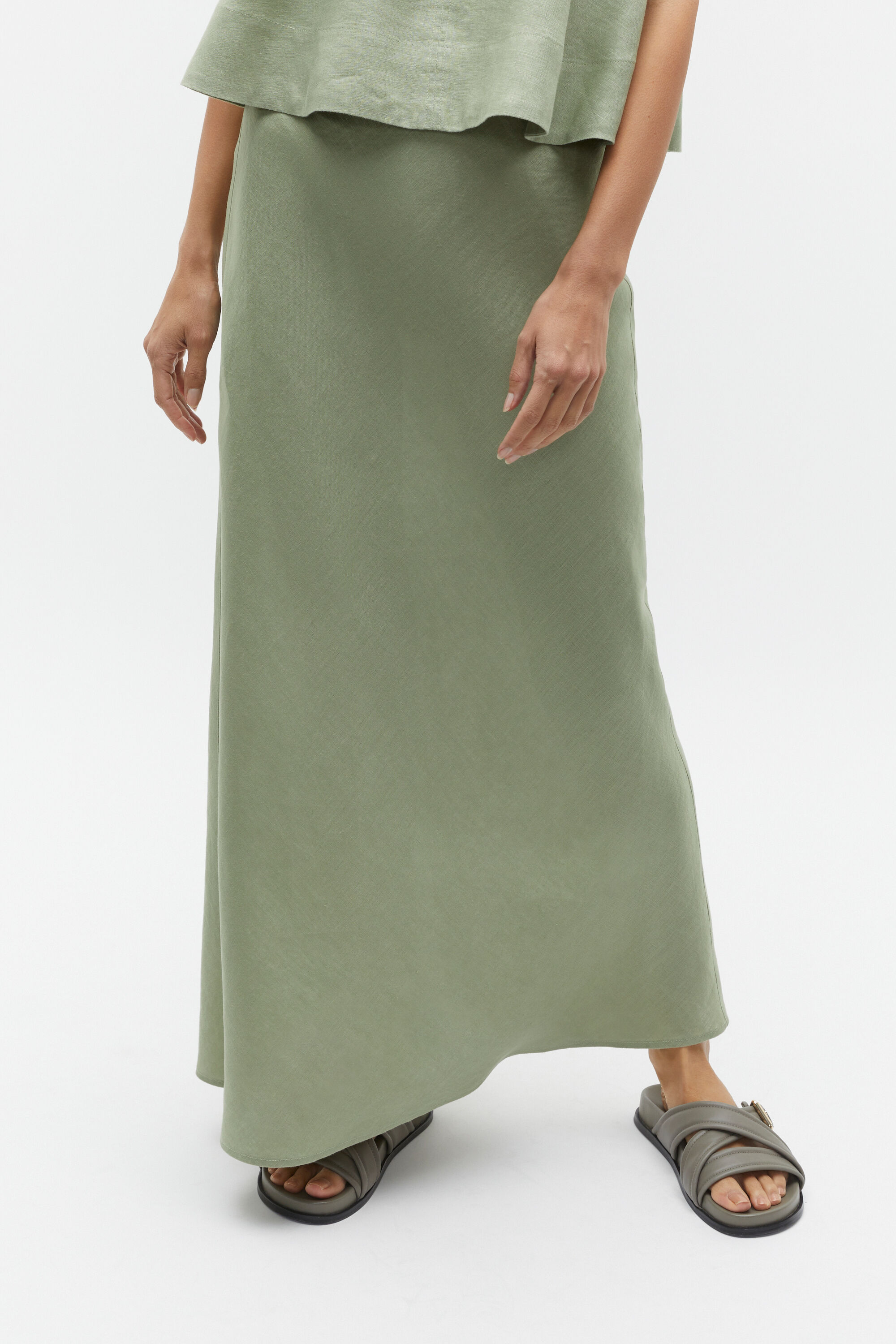 Core Linen Skirt