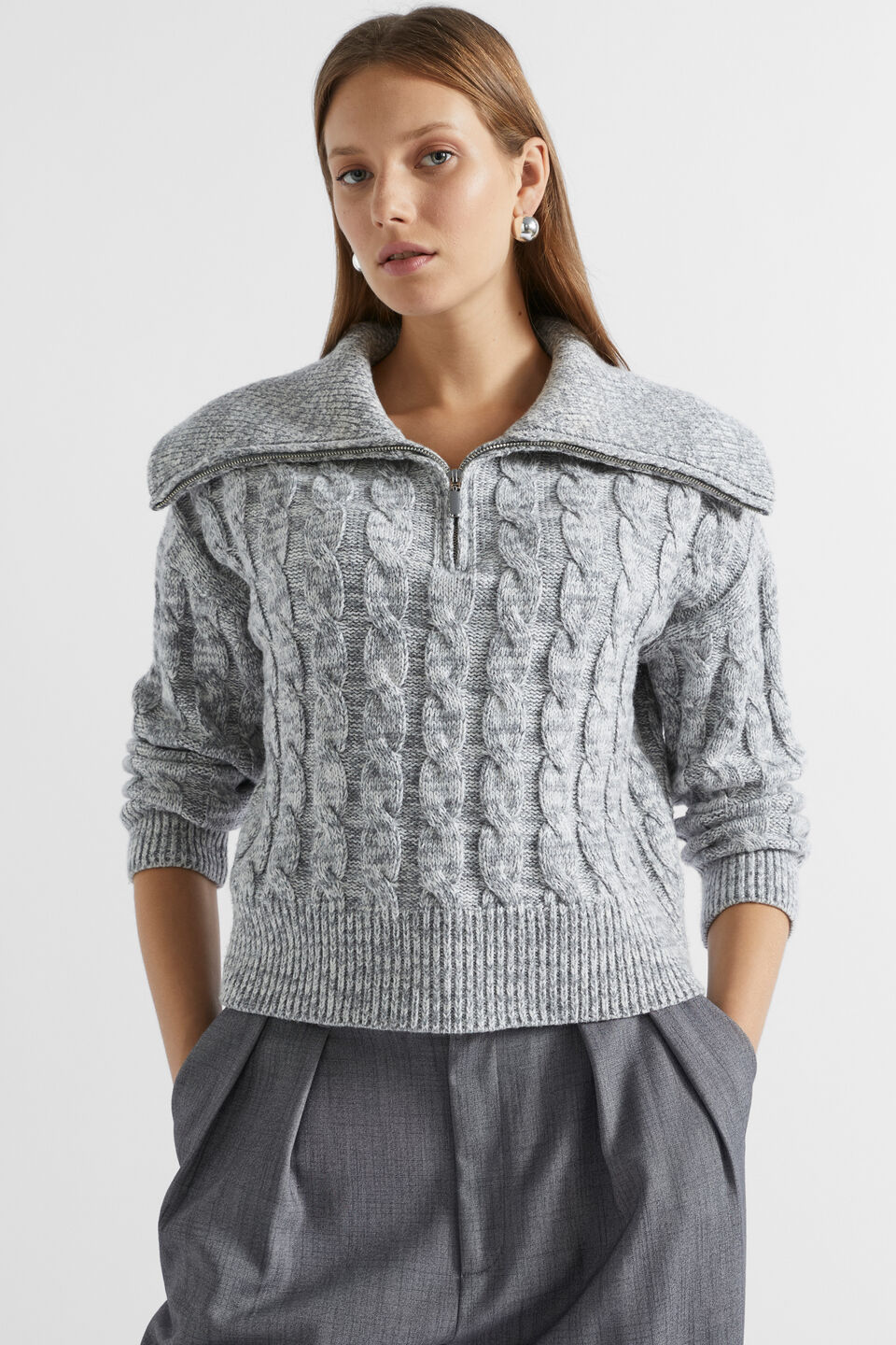 Cotton Blend Twist Cable Knit  Wolf Marle